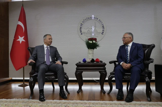 Bakan Yerlikaya Kayseri'de Hangi Mesajları Verdi?