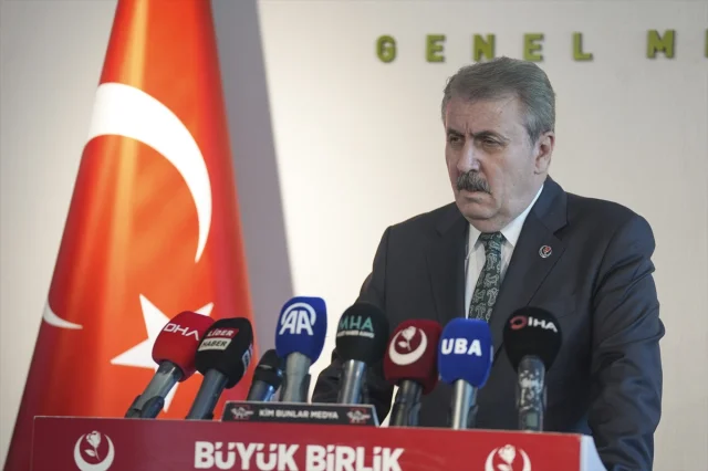 Büyük Birlik Partisi Lideri Destici: Dünya İnsanlığı Soykırıma Karşı Ayakta