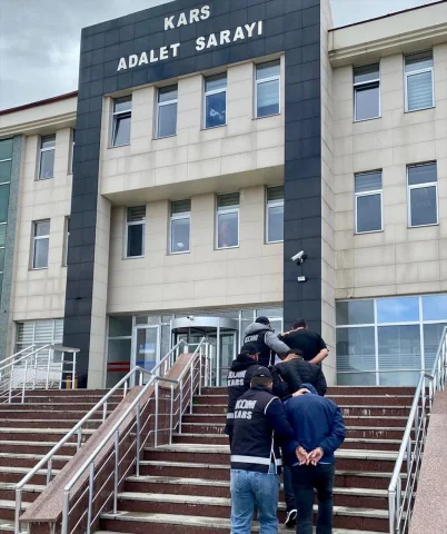 Kars'ta Silah Kaçakçılığına Büyük Darbe