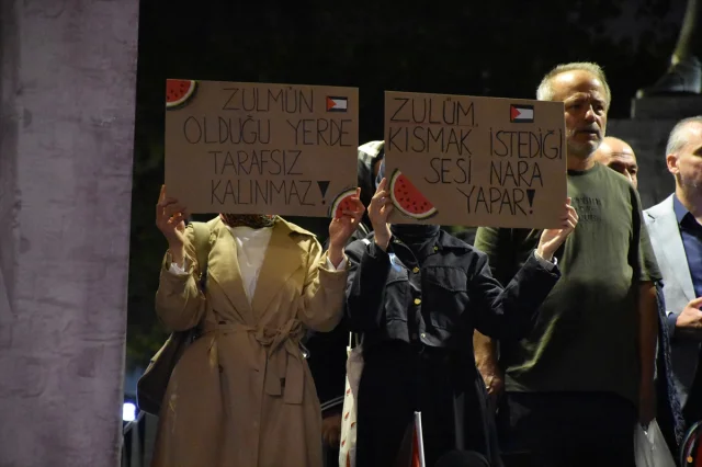 Trabzon'daki çarpıcı protesto dünya gündemine yerleşti