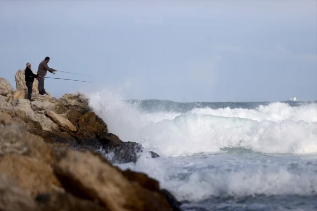 Kırklareli'nde Rüzgarın Şiddeti Hayatı Olumsuz Etkiliyor
