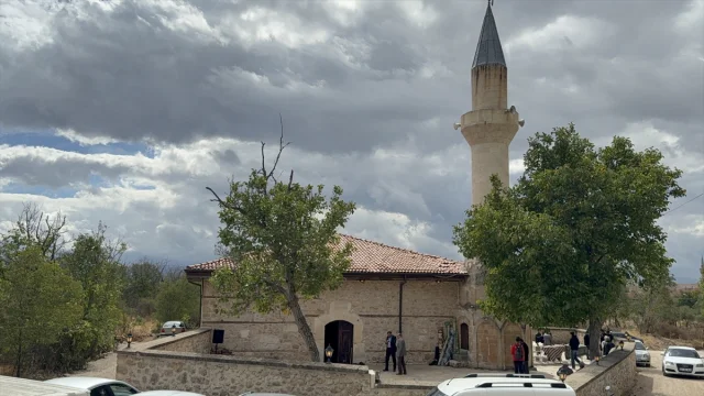 Isparta'nın Yerel Tarihi Canlanıyor: Akkoca Camisi 60 Yıl Sonra İbadete Açıldı