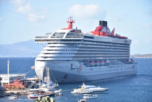 Bodrum'un Kalbini Fetheden Dev Kruvaziyer