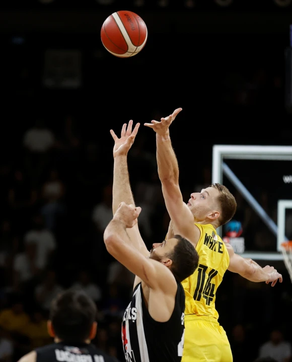 Beşiktaş GAİN Mersin Deplasmanında Fırtına Gibi Esti