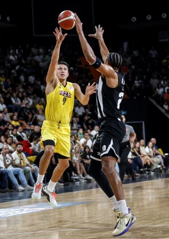 Beşiktaş GAİN Mersin Deplasmanında Fırtına Gibi Esti
