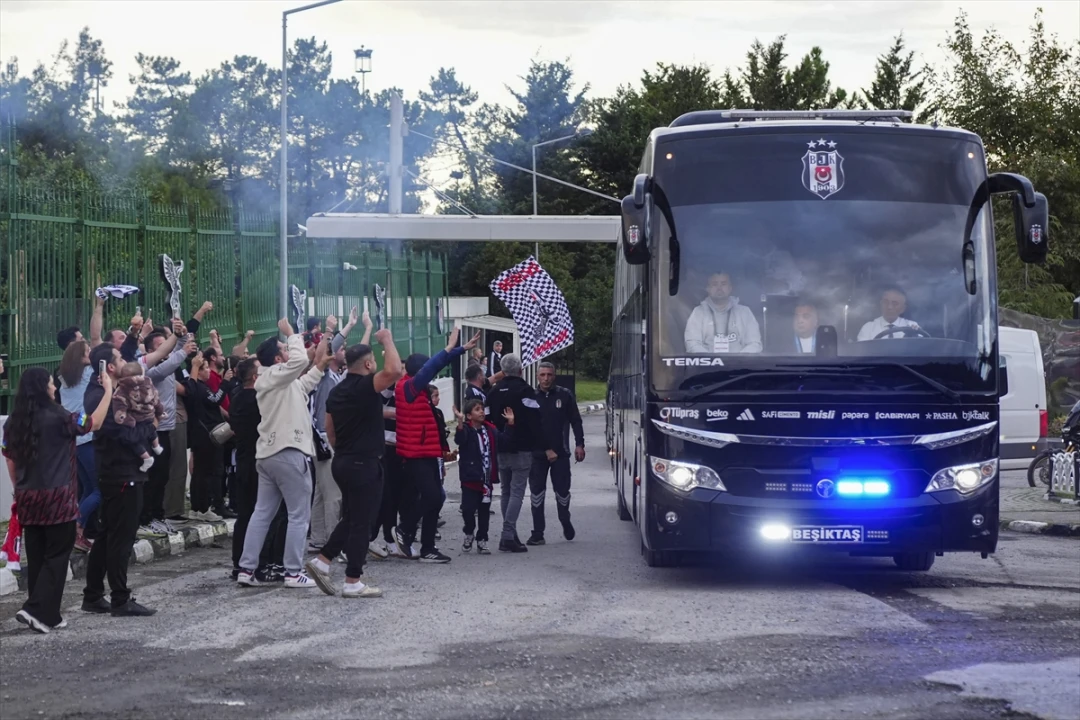 Beşiktaş Derbi Yolunda: Heyecan Doruğa Çıkıyor