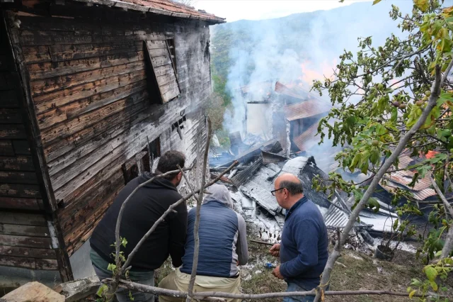 Kastamonu'nun Bozkurt ilçesinde Yangın Felaketi