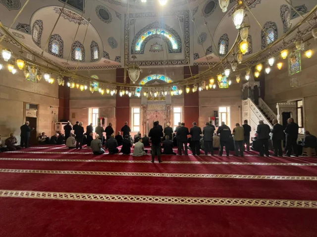 Hakkari ve Bitlis'te İsrail Protestolarıyla Ortalık Karıştı