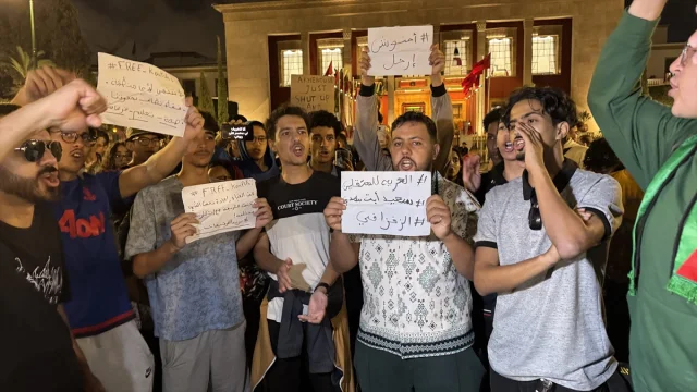 Fas'ta Z Kuşağının Protestoları: Gençlerin Talepleri ve Hükümete Mesajları