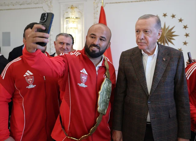 Cumhurbaşkanı Erdoğan'dan Yağlı Güreşin Olimpiyatları İçin Sürpriz Plan