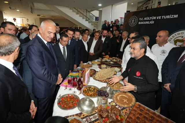 Malatya'da Kültür Yolu Festivali Büyüleyici Başlangıç Yaptı