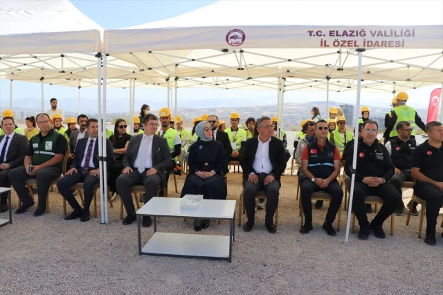 Elazığ'da Deprem Tatbikatı Adeta Gerçek Gibiydi