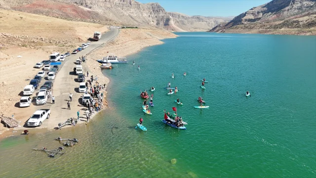 Siirt'te Dalga Dalga Direniş: Küresel Sumud Filosu'na Destek İçin Botan Çayı'ndaydılar
