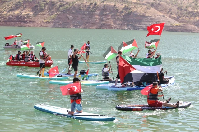Siirt'te Dalga Dalga Direniş: Küresel Sumud Filosu'na Destek İçin Botan Çayı'ndaydılar