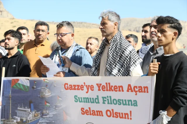 Siirt'te Dalga Dalga Direniş: Küresel Sumud Filosu'na Destek İçin Botan Çayı'ndaydılar