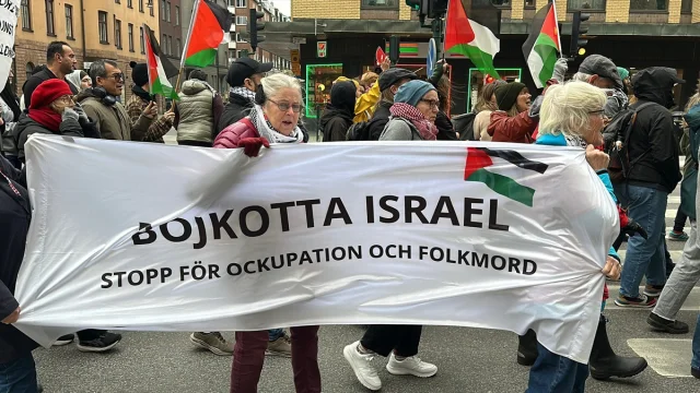 Stockholm'de İsrail'in Gazze Filo Saldırısına Protesto