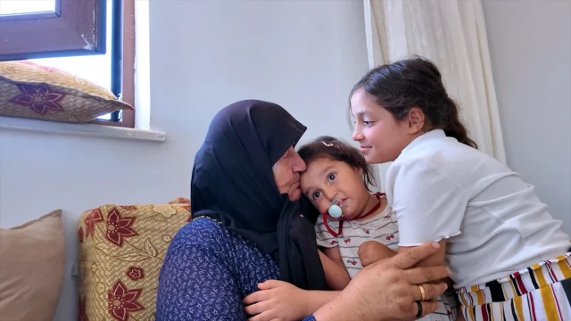 Depremzedeler Yeni Evlerinde: Koyunlu Ailesi Umutlarını Yeniden İnşa Etti