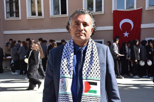 Van'daki okullardan Gazze'ye anlamlı destek etkinlikleri