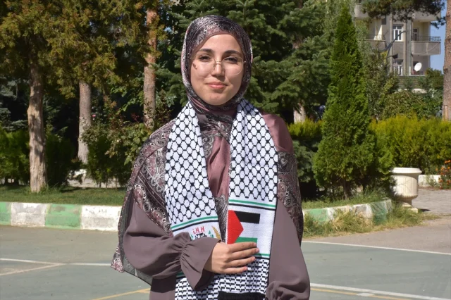 Van'daki okullardan Gazze'ye anlamlı destek etkinlikleri