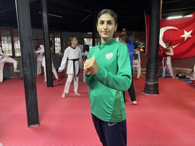 Hatice Kübra İlgün'ün Muazzam Azmi: Dünya Şampiyonasına Lokalde Hazırlık