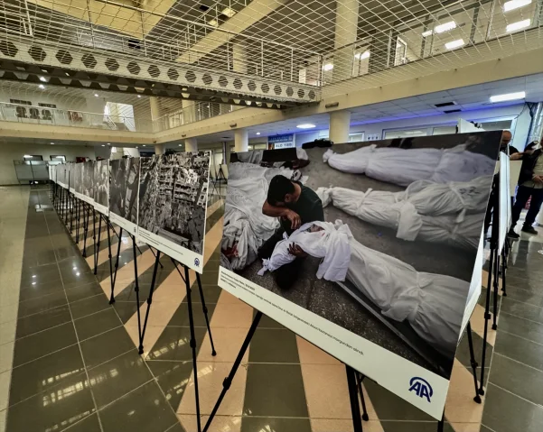 Kocaeli'de "Kanıt" Kitabından Yürek Burkan Sergi Ziyarete Aç...