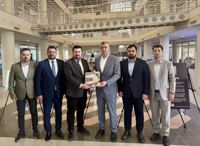 Kocaeli'de "Kanıt" Kitabından Yürek Burkan Sergi Ziyarete Açıldı