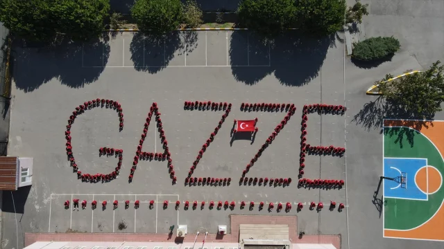 Samsun'da liselilerin Gazze için unutulmaz koreografisi