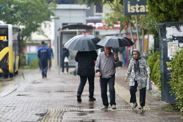 Bursa'da Sağanak Başladı Halk Dikkat Edilmeli mi