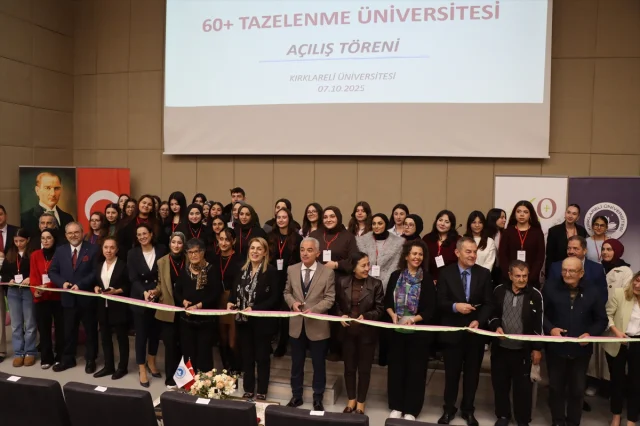 Kırklareli Üniversitesi'nde '60+ Tazelenme Üniversitesi' Hey...