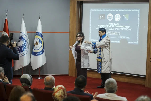 Uluslararası Saraybosna Üniversitesi Yılın İlk Dersinde Savaşın Etkilerine Vurgu Yaptı