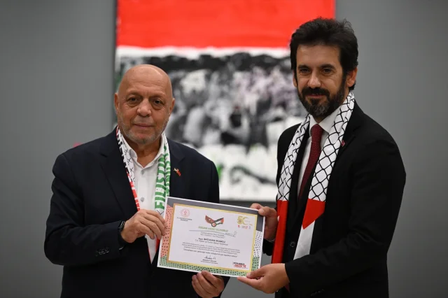 Gazze İçin Ankara'da Renkler Buluştu