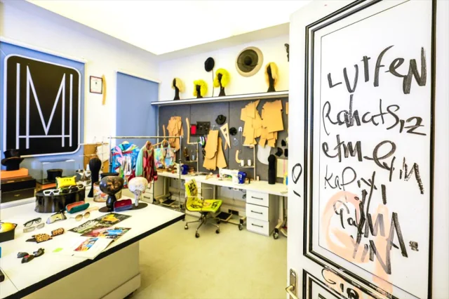 Haluk Akakçe'nin Büyüleyici Dünyası 13 Ekim'de Açılıyor: Ate...