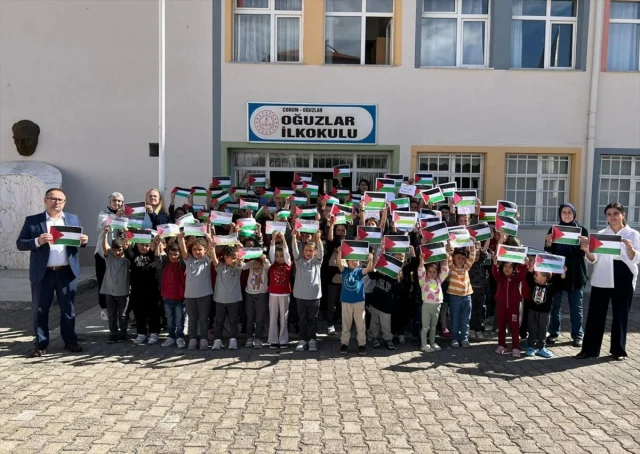 Çorumlu Öğrencilerden Filistin İçin Dikkat Çeken Farkındalık...