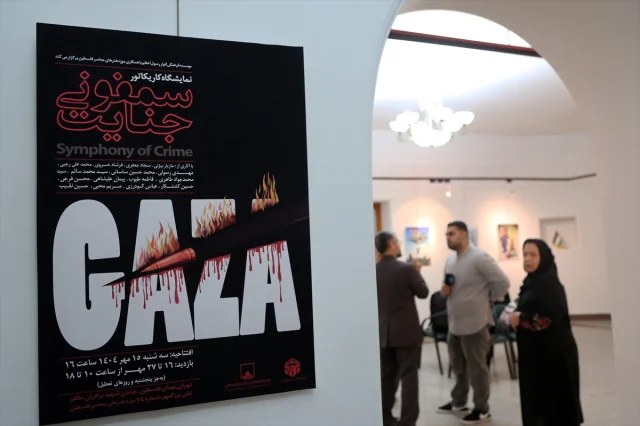 Tahran'da 'Suç Senfonisi' Karikatür Sergisi Açıldı
