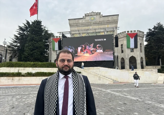 İstanbul Üniversitesi Gazze'nin Dramını Dev Ekranda Belgeled...