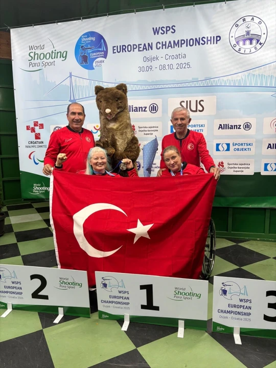 Milli Sporcular Avrupa Şampiyonası'nda Madalya Yağmuruna Tutuldu