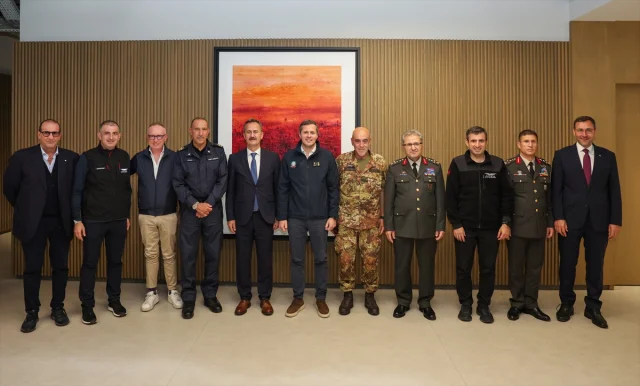 İtalya ve Türkiye arasında savunma iş birliğinde yeni adımla...