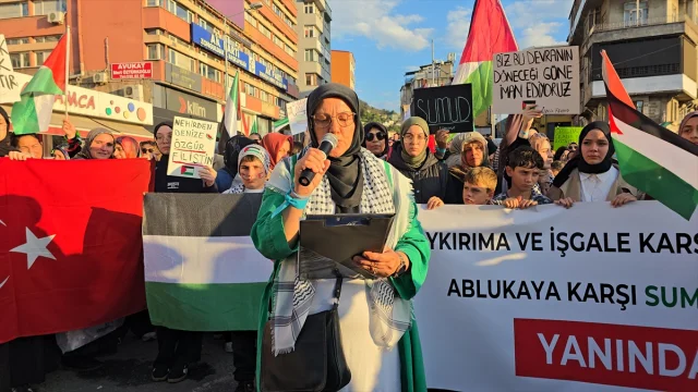 Zonguldak Halkı Gazze İçin Yürüdü: Destek Mesajları Yankı Buldu