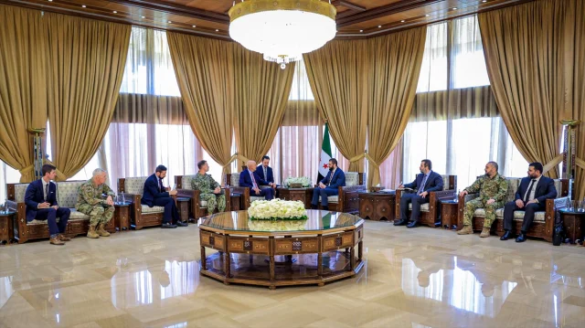 Suriye-ABD Zirvesinin Perde Arkası: Gündeminde Neler Vardı
