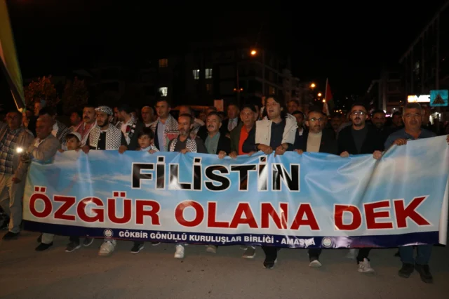 Amasya'da İsrail'e Karşı Gazze İçin Yürüyüş Düzenlendi: Halkın Sesi Sokaklarda Yükseldi
