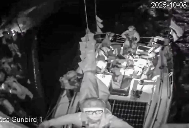 Özgürlük Filosu'na İsrail Müdahalesi: Gerilim Tırmanıyor