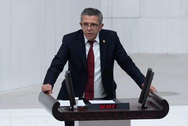 TBMM Genel Kurulu'nda Şaşırtan Gelişmeler: Toplantı Yeter Sayısı Bulunamadı