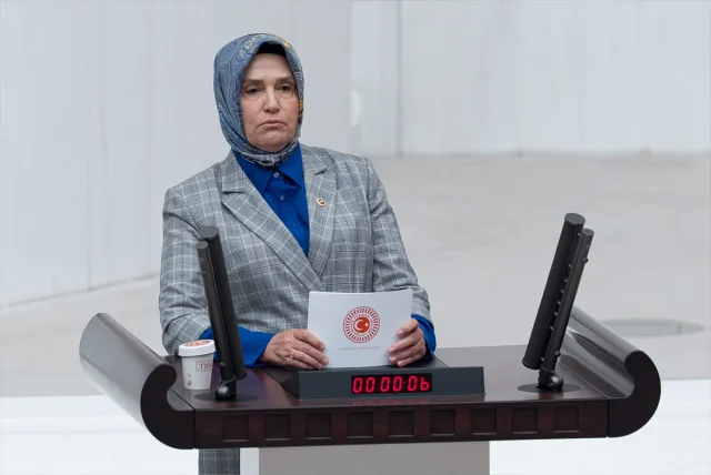 TBMM Genel Kurulu'nda Şaşırtan Gelişmeler: Toplantı Yeter Sayısı Bulunamadı