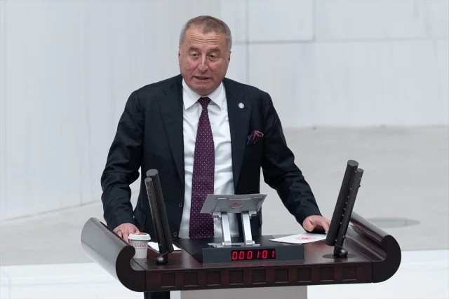 TBMM Genel Kurulu'nda Şaşırtan Gelişmeler: Toplantı Yeter Sayısı Bulunamadı