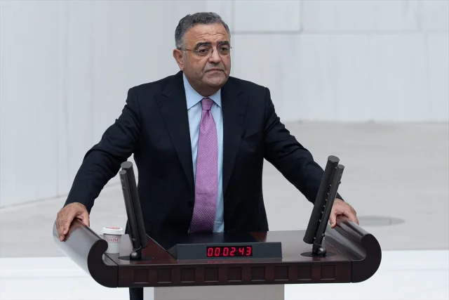 TBMM Genel Kurulu'nda Şaşırtan Gelişmeler: Toplantı Yeter Sayısı Bulunamadı