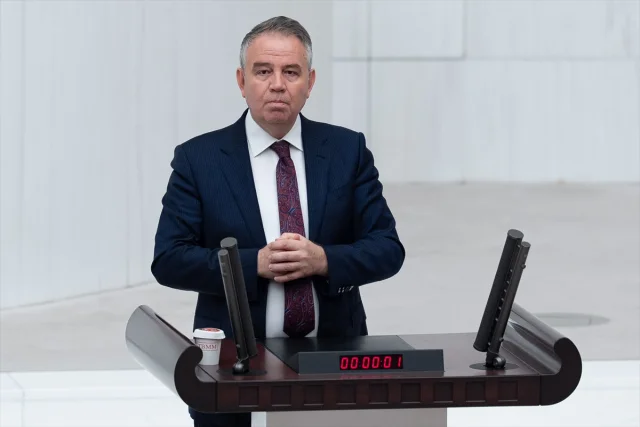 TBMM Genel Kurulu'nda Şaşırtan Gelişmeler: Toplantı Yeter Sayısı Bulunamadı