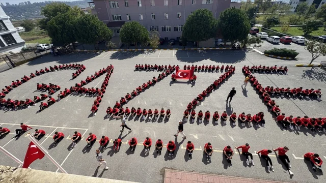 Samsun'da liselilerin Gazze için unutulmaz koreografisi