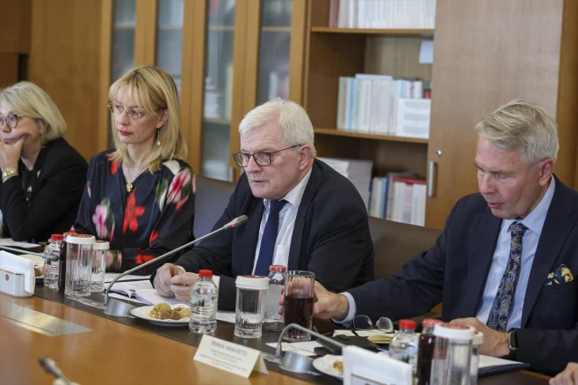 CHP Lideri Özel, Finlandiya'nın Dış Politikadaki Rotasını Tartıştı