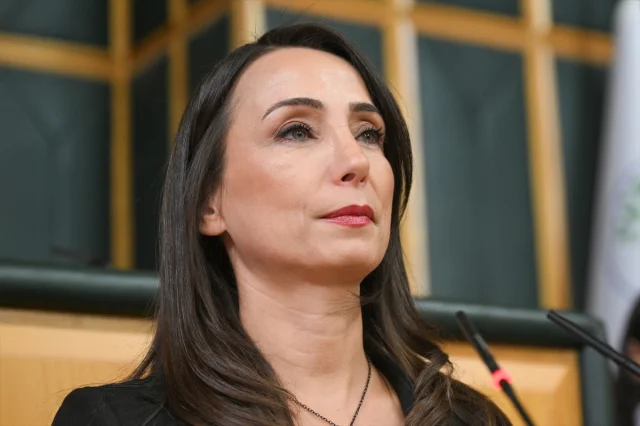Tülay Hatimoğulları'ndan TBMM'de Sarsıcı Konuşma