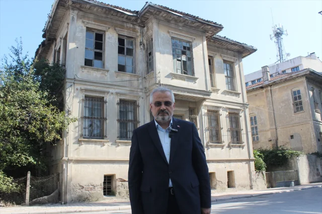 Samsun'da tarihi dokusuyla büyüleyen iki bina yenileniyor
